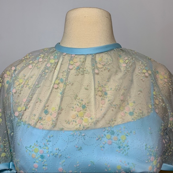 Vintage 1950’s/60’s Baby Blue Sheer Floral Lace Embroidered Overlay Prom Dress - Picture 7 of 16